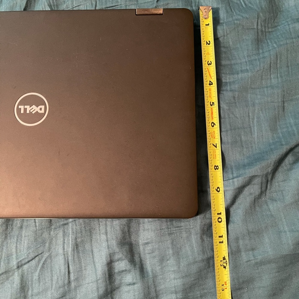 Dell Laptop - Picture 3 of 11